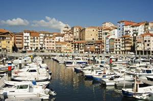 Euskadi Prints: Old Town harbour
