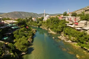 Images Dated 10th August 2008: The old town of Mostar, UNESCO World Heritage Site, Bosnia-Herzegovina, Europe