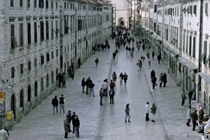 Rampart Prints: The old town and ramparts, Dubrovnik, Croatia, Europe