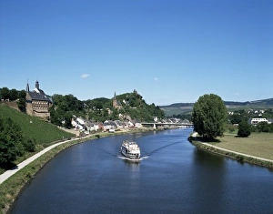 Rheinland Pflaz Prints: Old town and River Saar