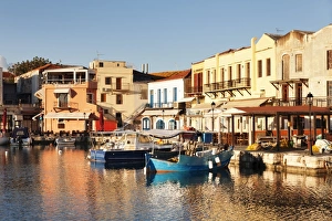 Fishing Prints: Old Venetian harbour, taverns on seaside