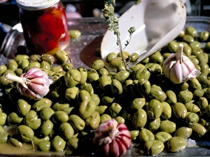 Olives and garlic