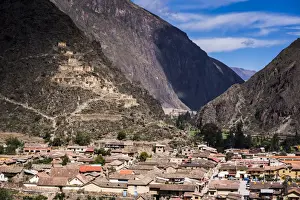 Cusco Prints: Ollantaytambo with Pinkullyuna Inca Storehouses in the mountains above