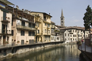 Images Dated 22nd May 2009: Omegna, Lake Orta, Italy, Europe