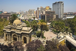 Images Dated 18th February 2005: The ornate entrance gate to Santa Lucia Hill facing the major thoroughfare of Avenida Liberatador