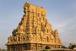 Tamil Nadu Prints: The ornate Gopuram of the Brihadeeswarar Temple (Big Temple) in Thanjavur (Tanjore)