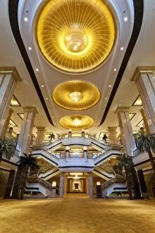 Images Dated 25th January 2010: Ornate interior of the luxury Emirates Palace Hotel, Abu Dhabi, United Arab Emirates