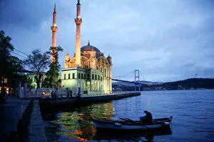 Images Dated 25th April 2008: Ortakoy Mecidiye mosque and the Bosphorus bridge, Istanbul, Turkey, Europe