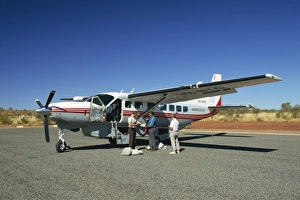 Images Dated 14th February 2008: Outback mail flight, Northern Territory, Australia, Pacific