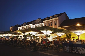 Vilnius Prints: Outdoor cafes in Town Hall Square, Vilnius, Lithuania, Baltic States, Europe