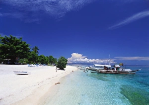 Bohol Prints: Outrigger Boat Moored at Balicasag, Bohol, Philippines