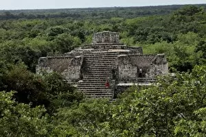 Images Dated 27th October 2009: The Oval Palace, Mayan ruins, Ek Balam, Yucatan, Mexico, North America