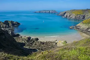 Isthmus Prints: Overlook over the east coast from the narrow isthmus of Greater and Little Sark