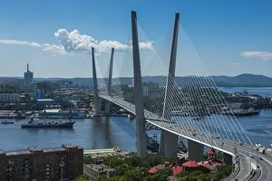 Overlook over Vladivostok and the new Zolotoy Bridge from Eagles Nest Mount, Vladivostok, Russia, Eurasia