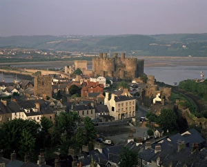 Conwy Prints: Overview with castle