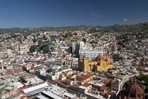 Images Dated 23rd October 2008: Overview of Guanajuato city from the monument of El Pipila, Guanajuato