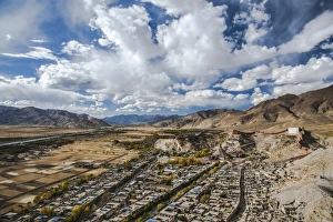 Gyantse Prints: Overview of Kumbum in Gyantse, Tibet, China, Asia