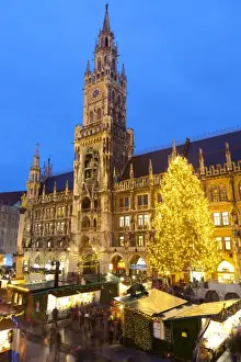 Stall Prints: Overview of the Marienplatz Christmas Market and the New Town Hall, Munich, Bavaria