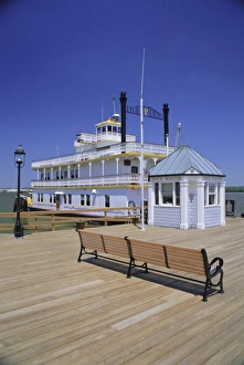 Office Prints: Paddle steamer and dock masters office
