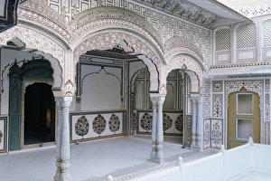 Rajput Prints: Painted private courtyard at the center of the fort