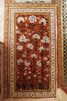 Rajput Prints: Detail of a painted wall in the Sheesh Mahal
