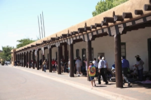 Images Dated 11th August 2009: Palace of the Governors, Santa Fe, New Mexico, United States of America, North America