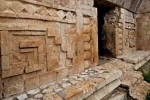 Images Dated 28th October 2009: Palace of Labna, Mayan ruins, Labna, Yucatan, Mexico, North America