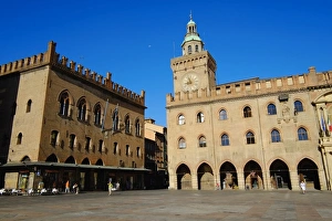 Palazzo Comunale Prints: Palazzo Comunale, Piazza Maggiore, Bologna, Emilia-Romagna, Italy, Europe