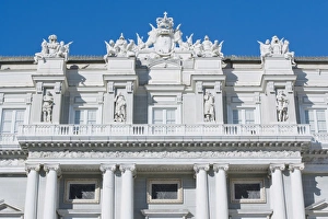 Images Dated 5th October 2007: Palazzo Ducale, Genoa, Liguria, Italy, Europe