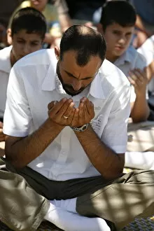 Images Dated 29th September 2009: Palestinians praying on Friday, Nazareth, Galilee, Israel, Middle East