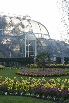 Images Dated 18th April 2009: Palm House, Royal Botanic Gardens (Kew Gardens), UNESCO World Heritage Site