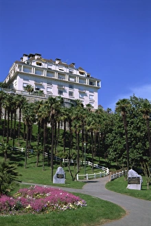 Palmeraie and Boulevard des Pyrenees, Pau, Bearn, Aquitaine, France, Europe