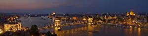 Images Dated 15th July 2010: Panorama of the city at dusk with the Hungarian Parliament building and the Chain bridge