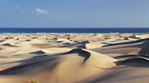 Footprint Prints: Panorama of the sand dunes of Maspalomas