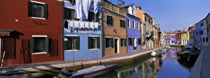 Town House Prints: Panoramic view of canal