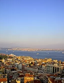 Images Dated 12th August 2010: Panoramic view of Istanbul from Galata tower, Istanbul, Turkey, Europe, Eurasia