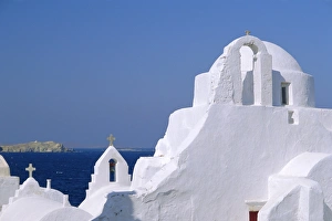 Paraportiani Church in the Alefkandra district of the old town
