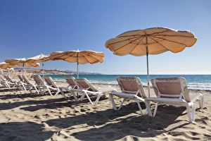 Absence Prints: Parasols at the beach of Costa Calma