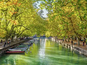 Public Park Prints: Parks and boats line the mouth of the Thiou River at Lake Annecy