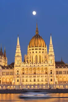 Parliament Collection: Parliament Building at dusk, Budapest, Hungary, Europe
