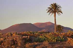Yaiza Prints: Parque Nacional de Timanfaya (Timanfaya National Park) with Montanas del Fuego
