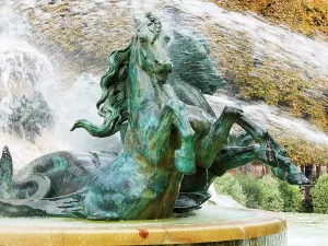 Sculptures Prints: Four Parts of the World fountain in Paris features unique sculptures and water display