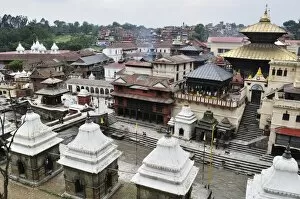 Images Dated 22nd August 2010: Pashupatinath temple, UNESCO World Heritage Site, Kathmandu, Bagmati, Central Region