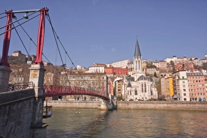 Passerelle Saint-Georges bridge, Old Lyon and the River Saone, Lyon, Rhone-Alpes, France, Europe