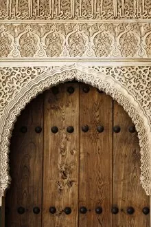 Images Dated 7th April 2011: Patio de Arrayanes, Palacio de Comares, Nasrid Palaces, Alhambra, UNESCO World Heritage Site