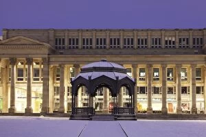 Shopping Centre Collection: Pavilion and Konigsbau shopping centre at Schlossplatz square in winter, Stuttgart