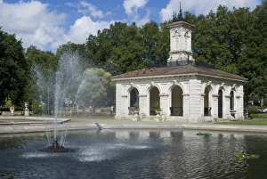 Hyde Park Prints: Pavilion at Lancaster Gate fountains, Hyde Park, London, England, United Kingdom, Europe