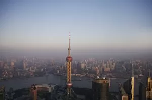 Pearl Tower at dawn, Shanghai, China, Asia