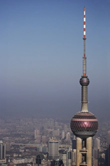 Images Dated 26th October 2005: Pearl Tower, Shanghai, China, Asia