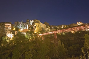 Images Dated 11th August 2007: Pedestrian bridge, Cuenca, Castilla-La Mancha, Spain, Europe